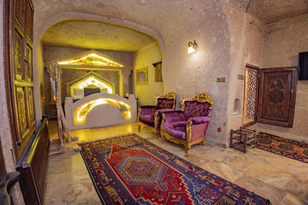 Royal Cave Hotel — 6