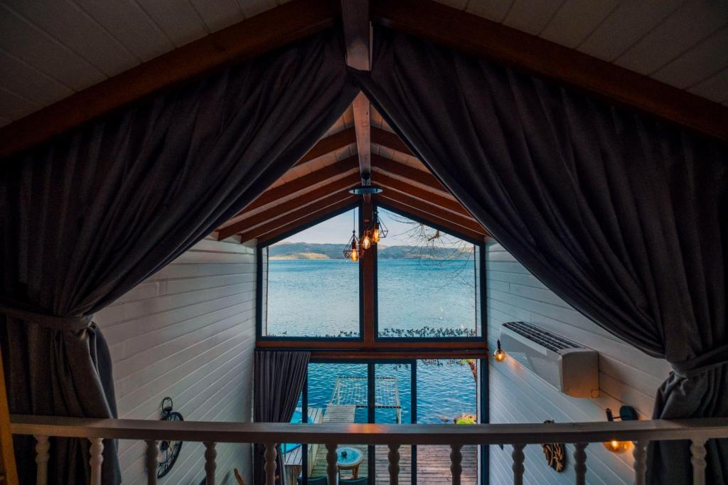 Sapanca Göldibi Suit Bungalov — 8
