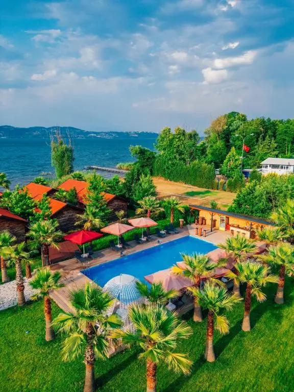 Sapanca Göldibi Suit Bungalov