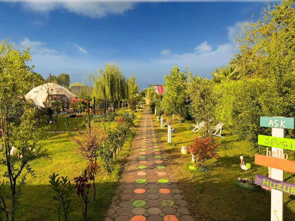 Sapanca Narlı Bahçe Bungalov — 3