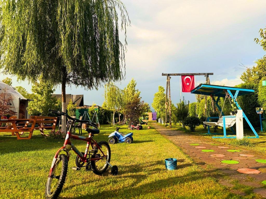 Sapanca Narlı Bahçe Bungalov — 4
