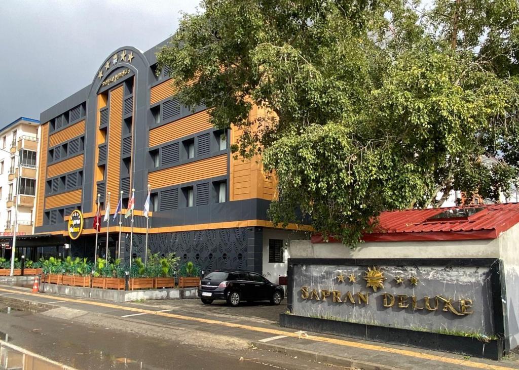 Sapran Deluxe Otel — 3