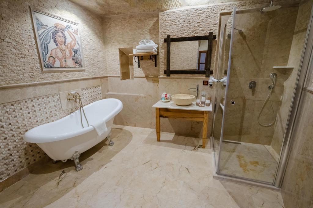 Sultan Cave Suites — 4