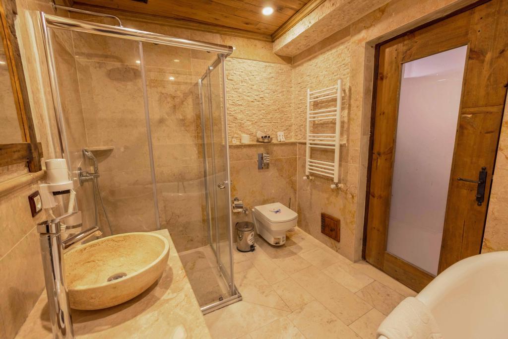 Sultan Cave Suites — 9