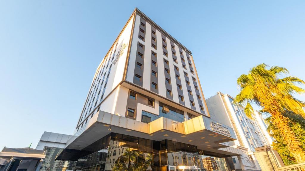 Teymur Continental Hotel & Convention Center — 1
