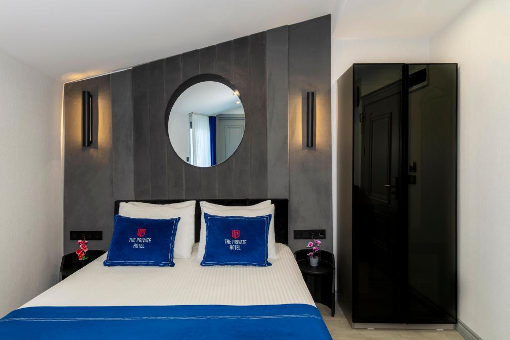 The Private Airport Hotel — 6