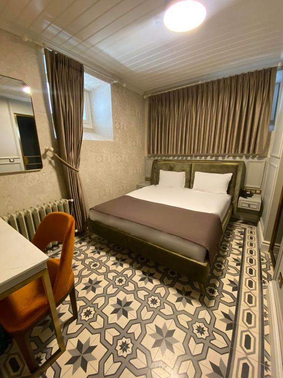 Triada Hotel Büyükada — 7