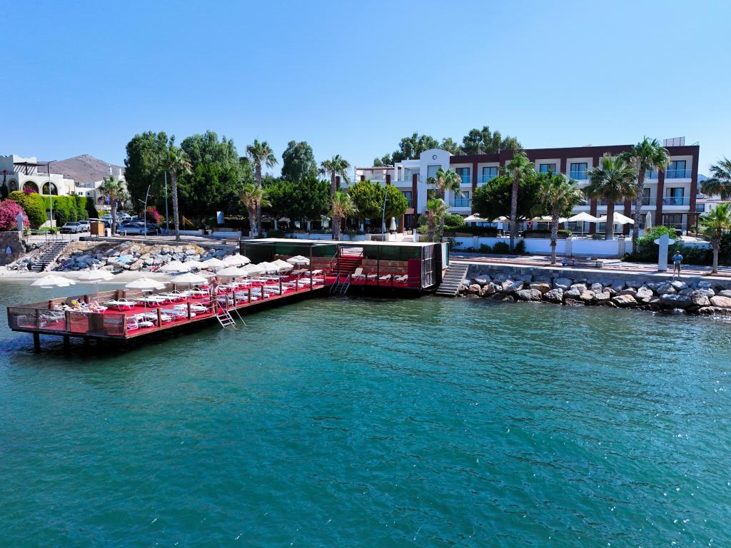 Turiya Hotel