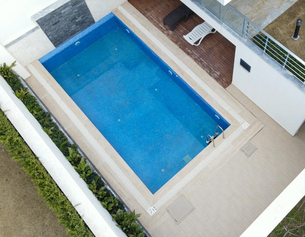 Villam Çeşme Altınkum Four — 6