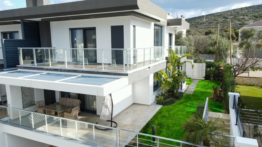 Villam Çeşme Altınkum Four — 3