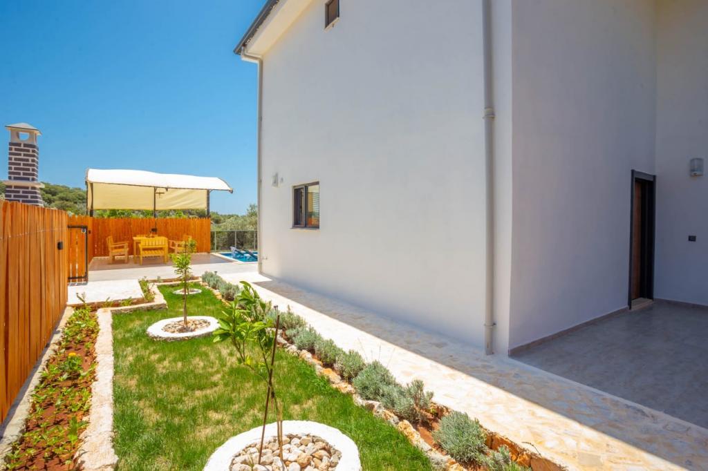 Villa Capella — 8