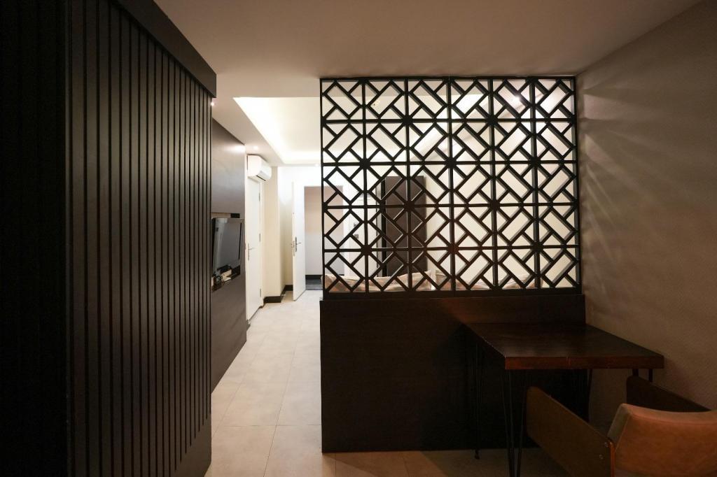 Visse Hotel — 6
