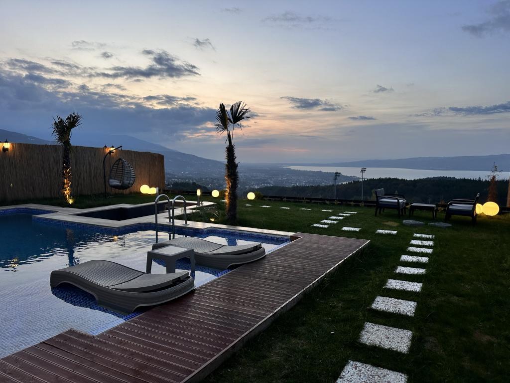 W. Shakespeare Sapanca Bungalov