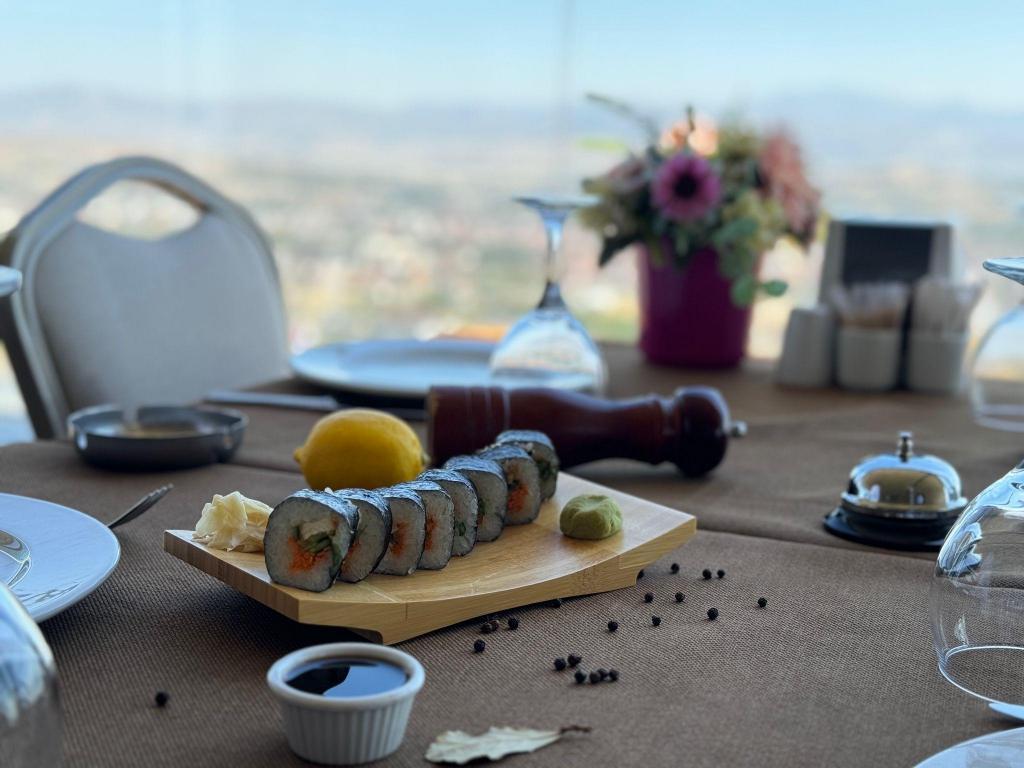 Windy Hill Hotel Elazığ — 9