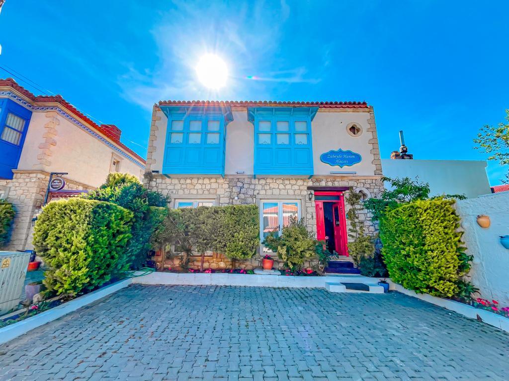 Zübeyde Hanım Alaçatı Otel — 7