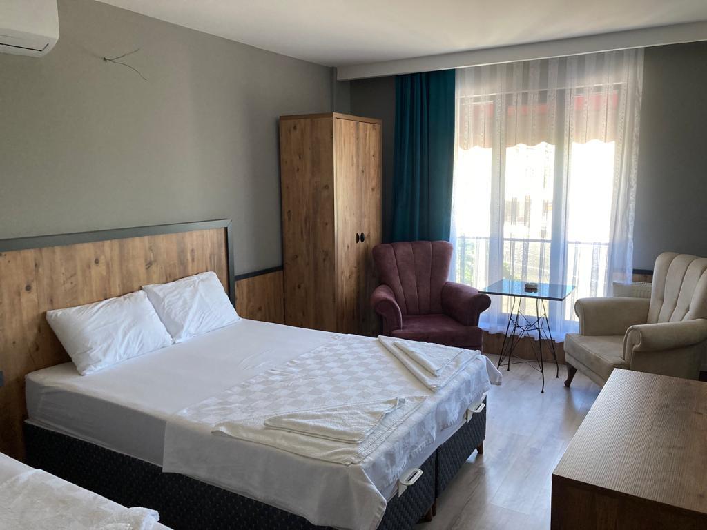 Boss Port Hotel — 2