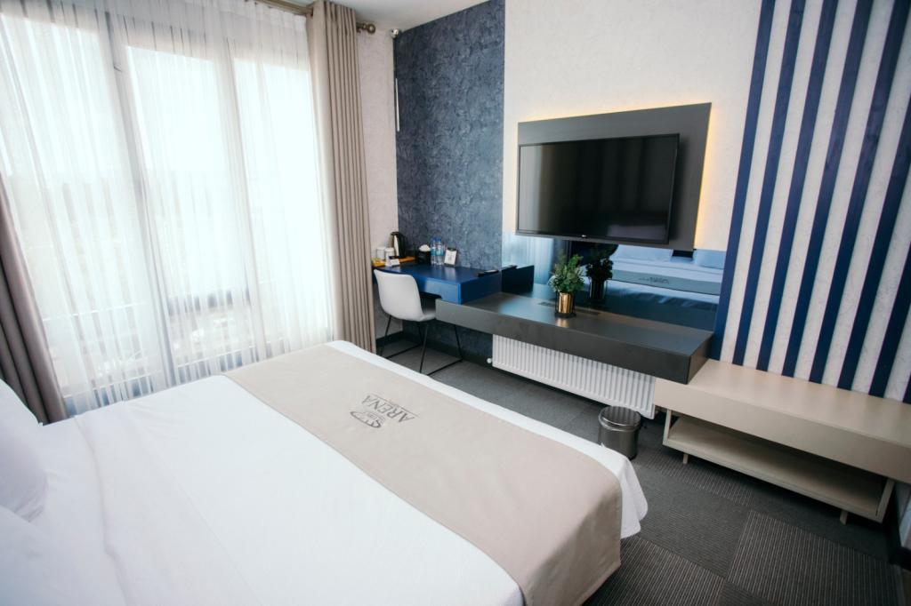 The Arena Hotel — 10