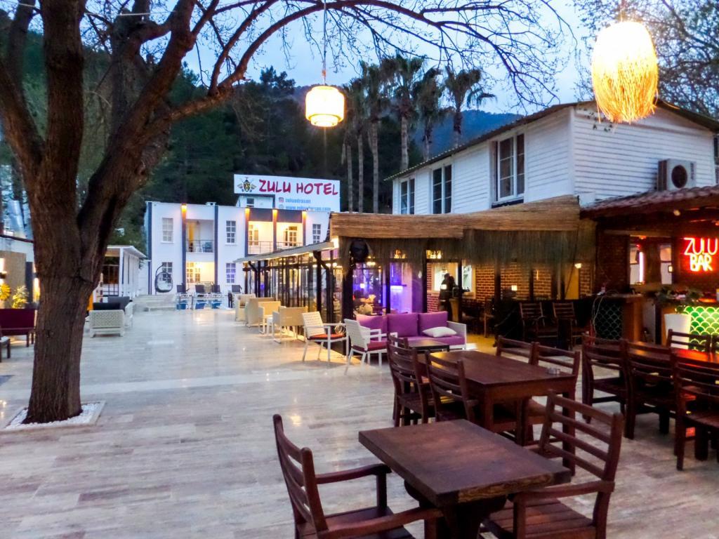Zulu Hotel — 8