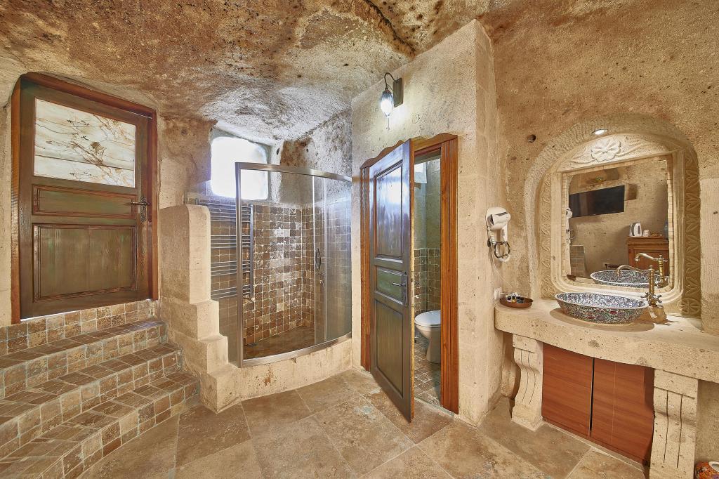 Charm Of Cappadocia Cave Suites — 8