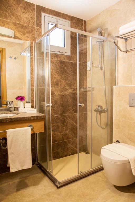 La Quinta By Wyndham Çeşme — 6