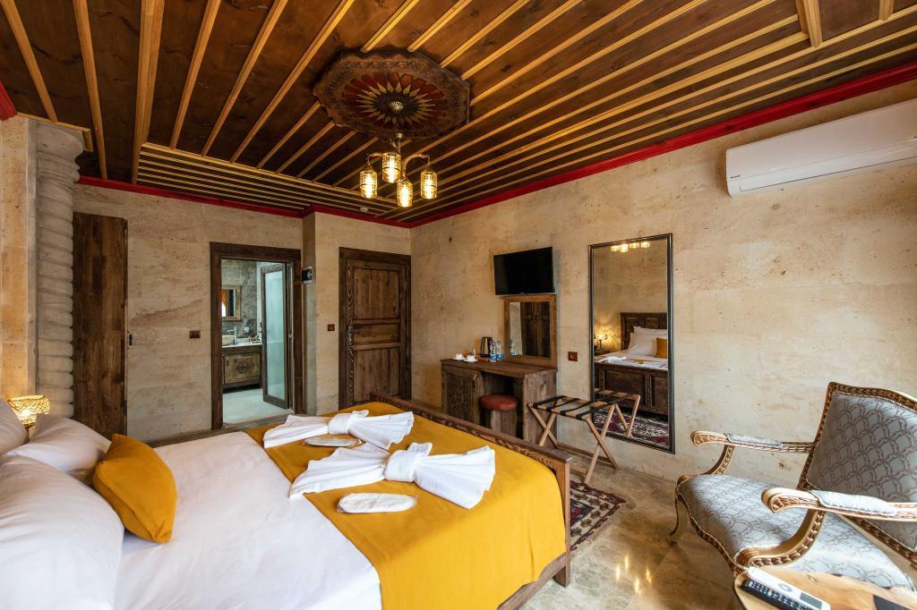 Volare Stone Hotel — 9