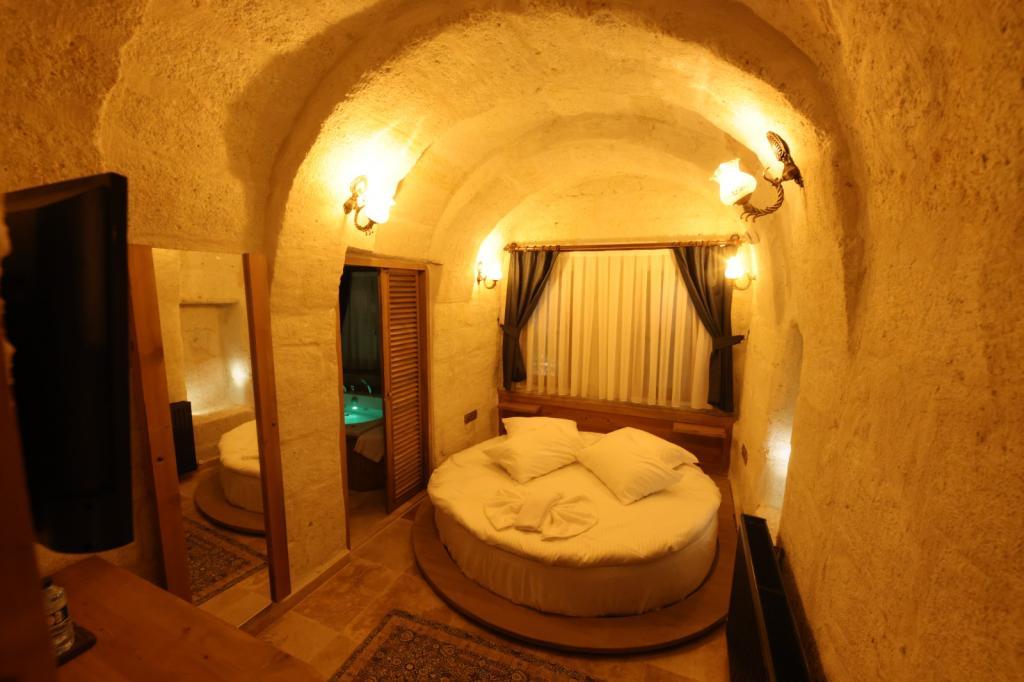 Matiana View Cave — 7