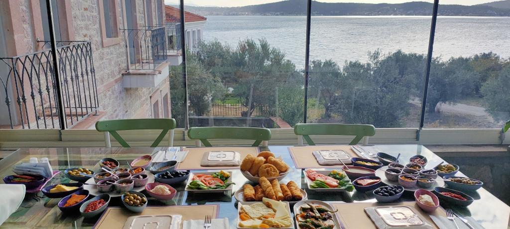 Efruze Otel Cunda