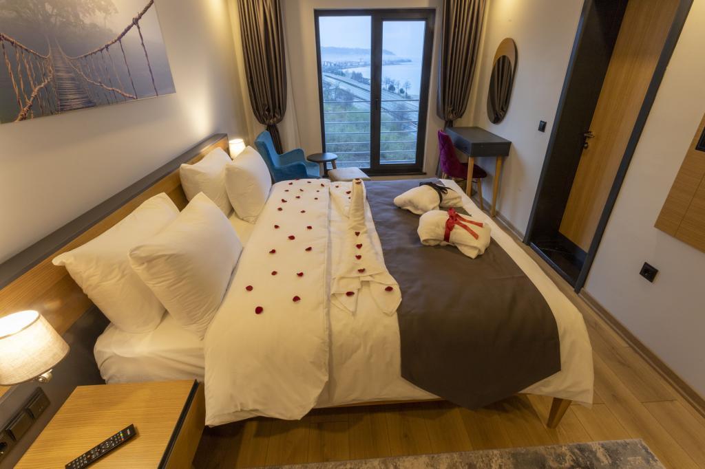 Şehrar Suite Hotel — 7