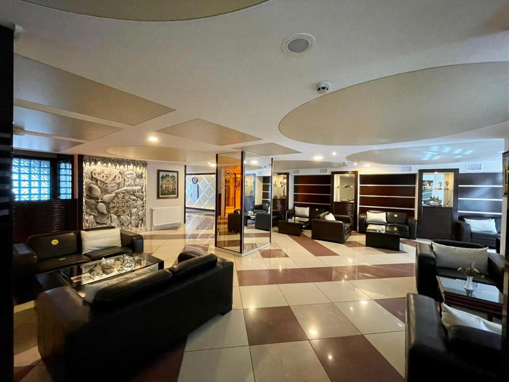 Çimenler Otel