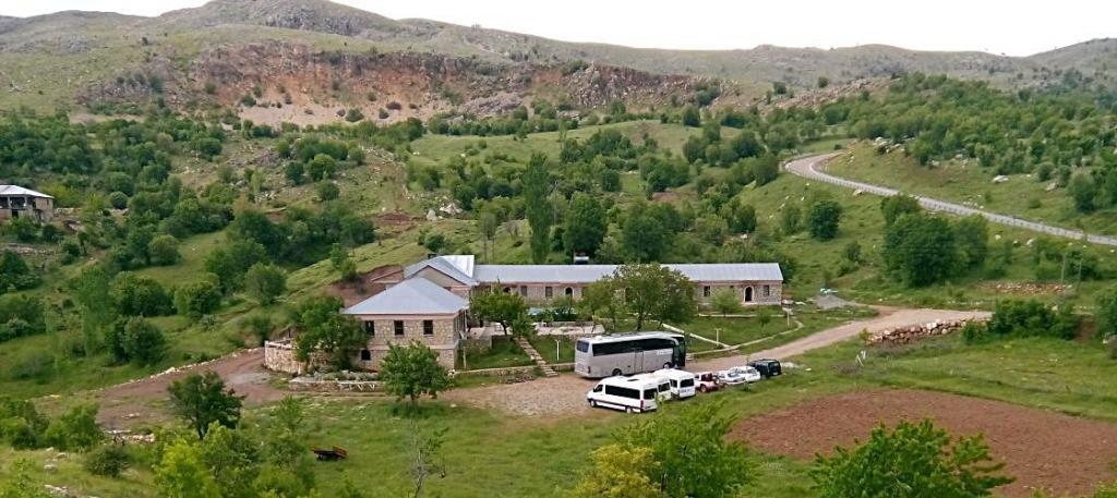 Tarih Otel Nemrut Dağı