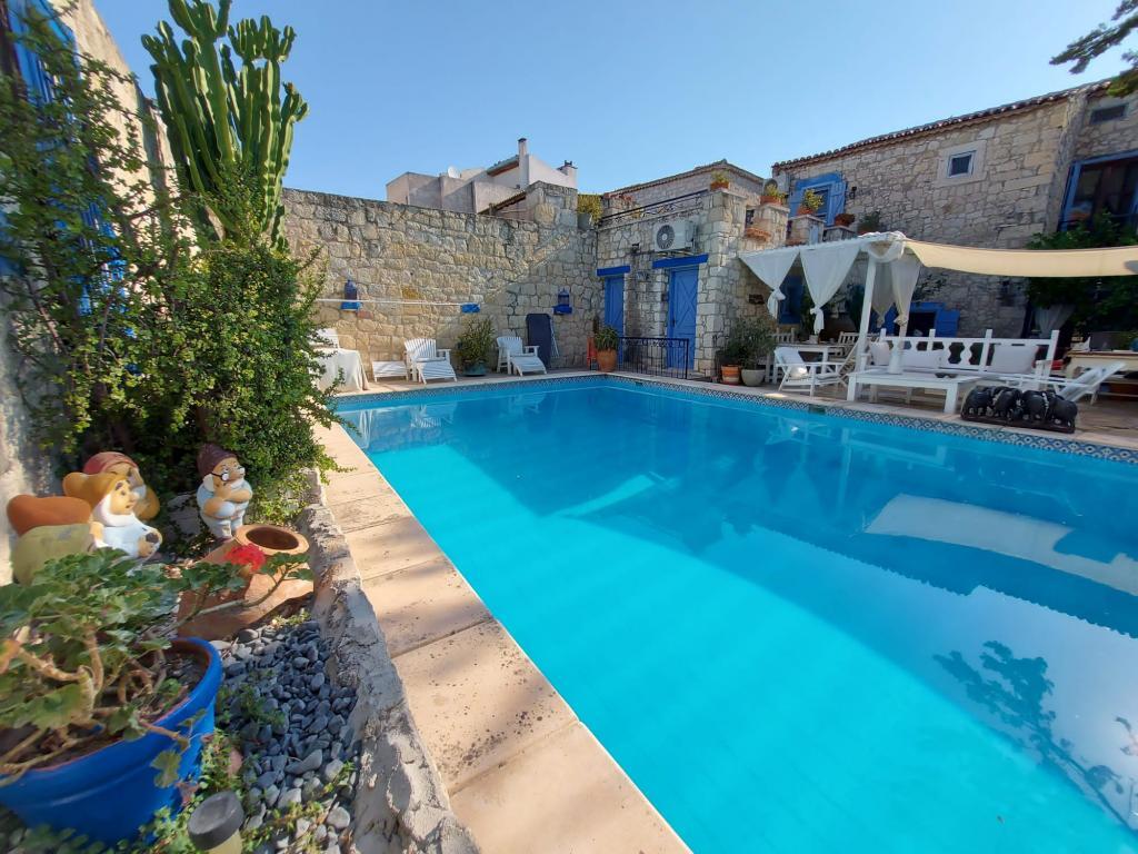 1882 Alaçatı Adults Only + 12