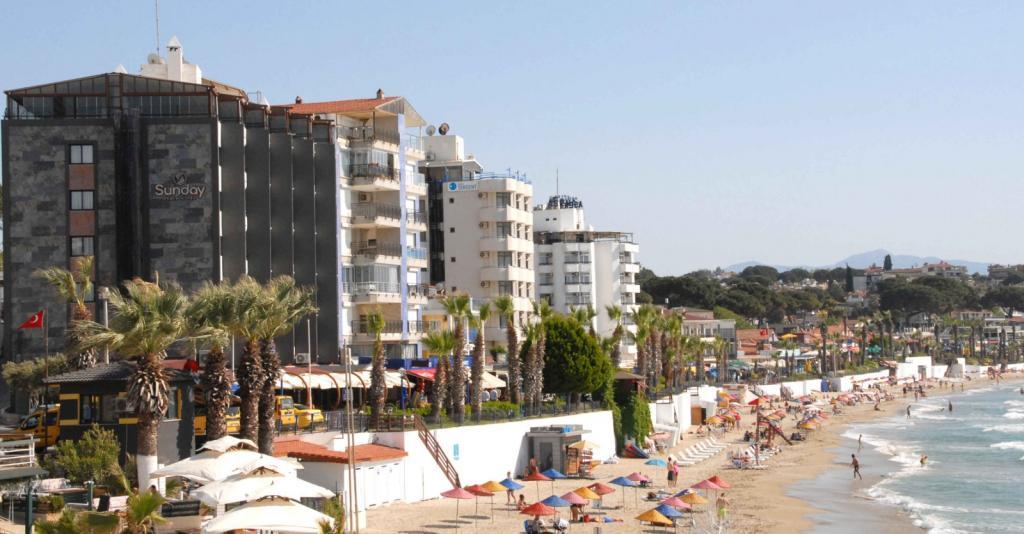 Sunday Beach Hotel — 2