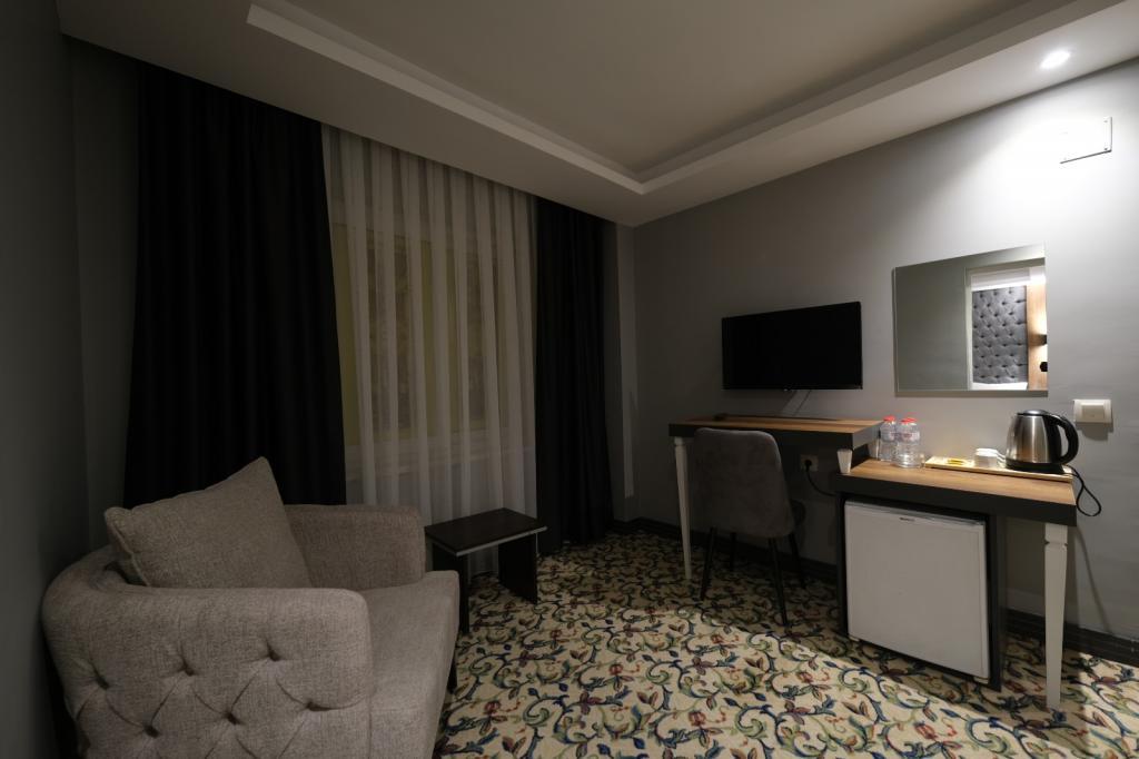 Eniza Hotel — 10