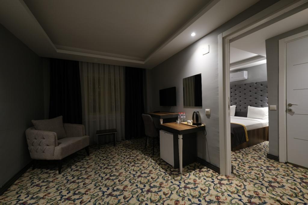 Eniza Hotel — 7