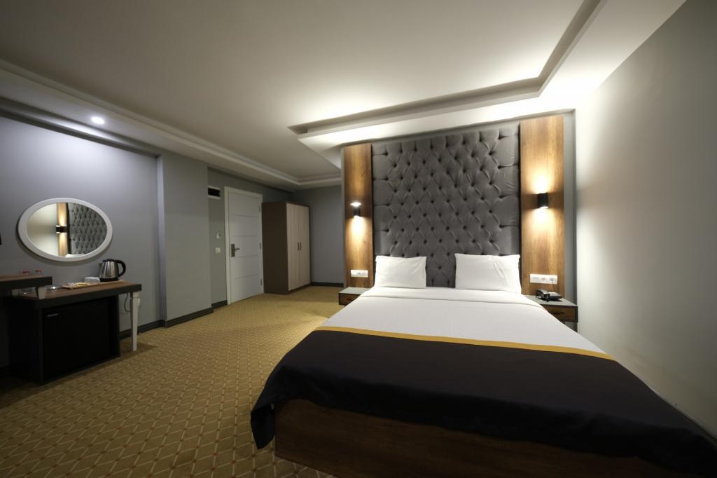 Eniza Hotel — 5