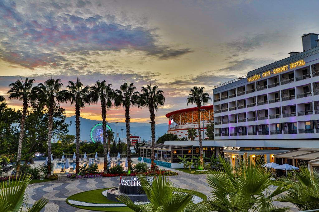 Nashira City Resort Hotel