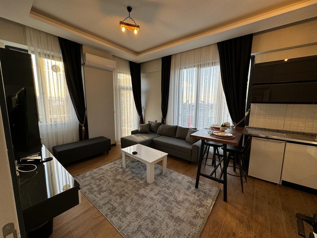 Bosss Business Suite Hotel — 10