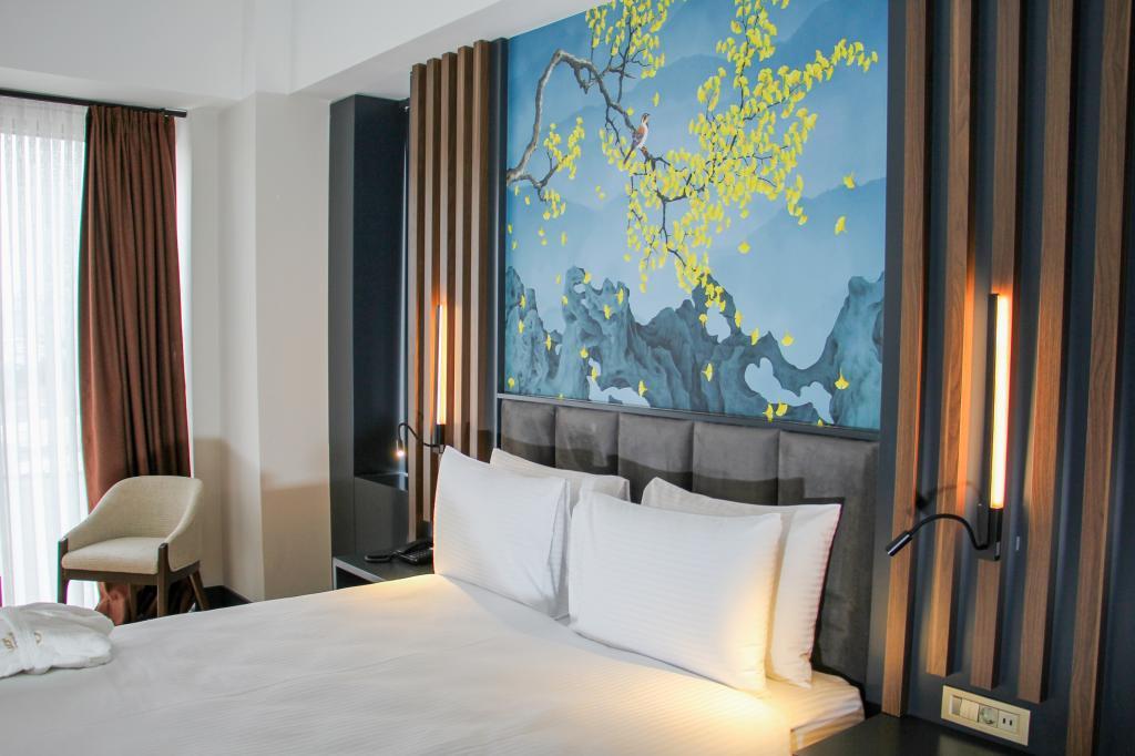 S Class Hotel Convention Center — 6
