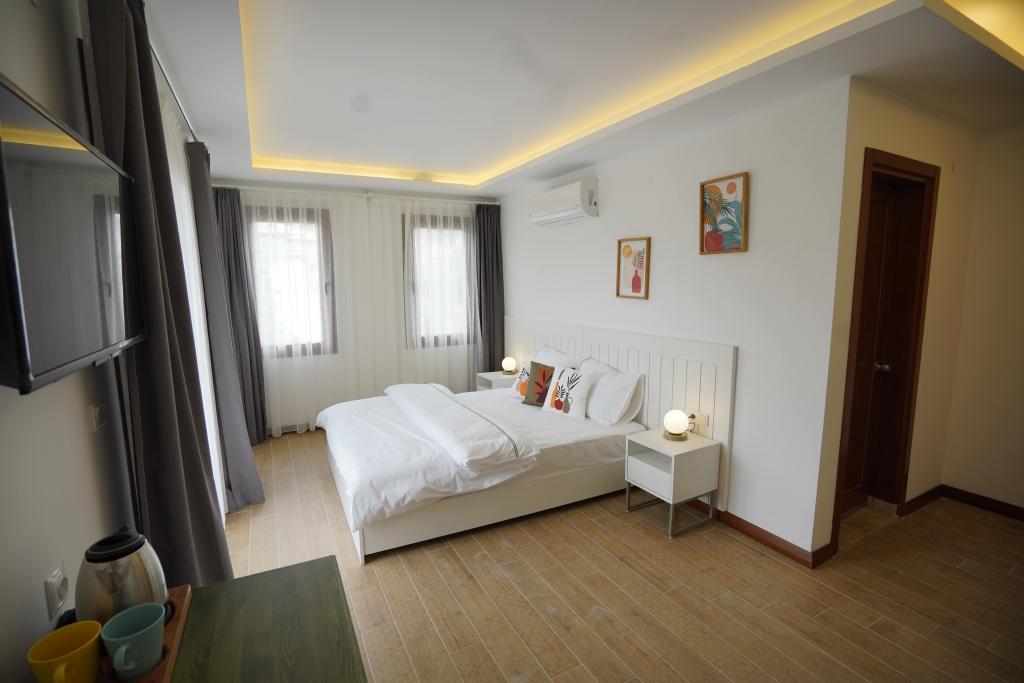 Mons Casa Boutique Hotel — 8
