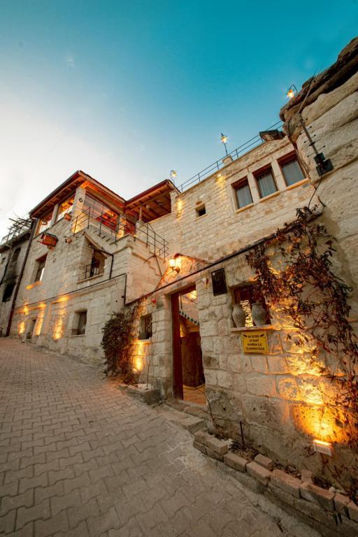 Zula Cave House