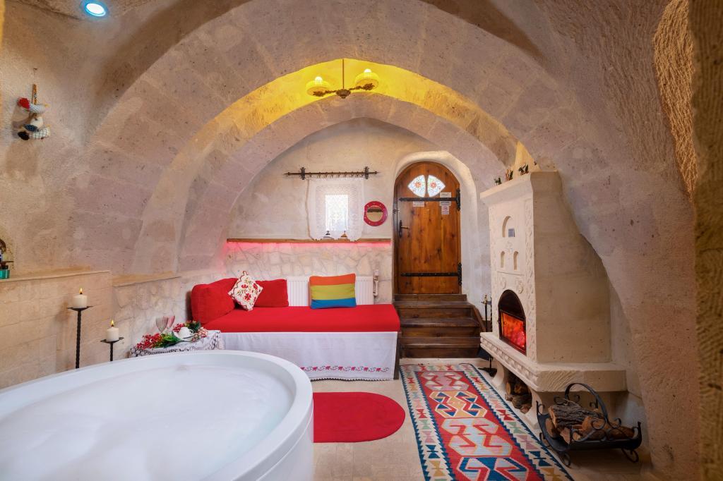 Öykü Evi Cave Hotel — 2