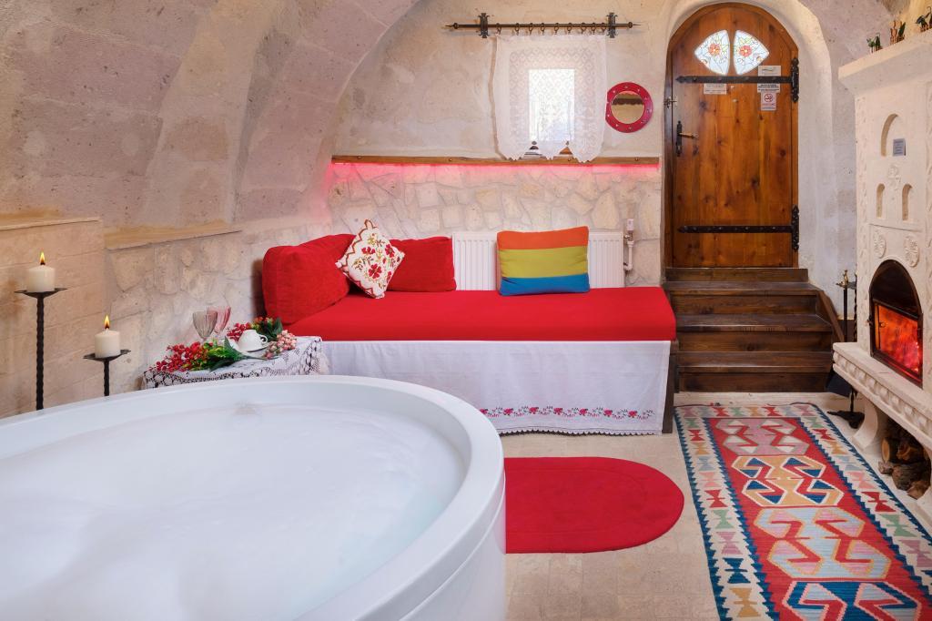 Öykü Evi Cave Hotel — 4