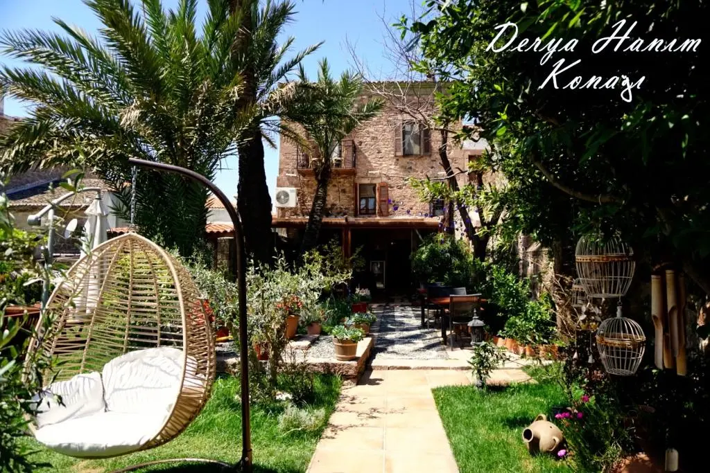 Derya Hanım Konağı