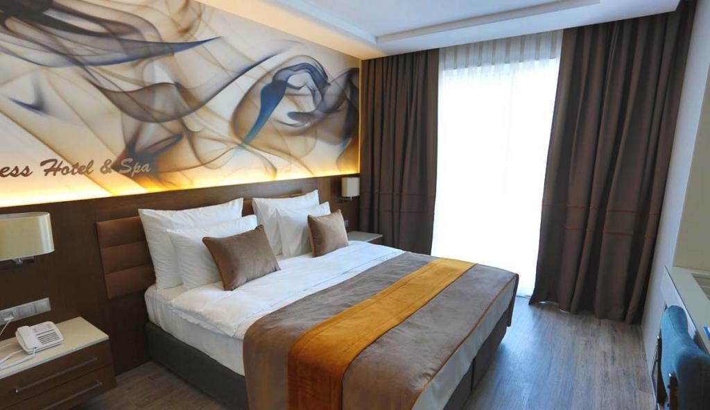B Business Hotel & Spa — 7