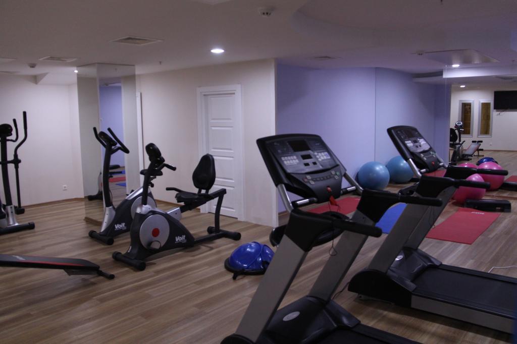 Edis Premier Hotel — 3