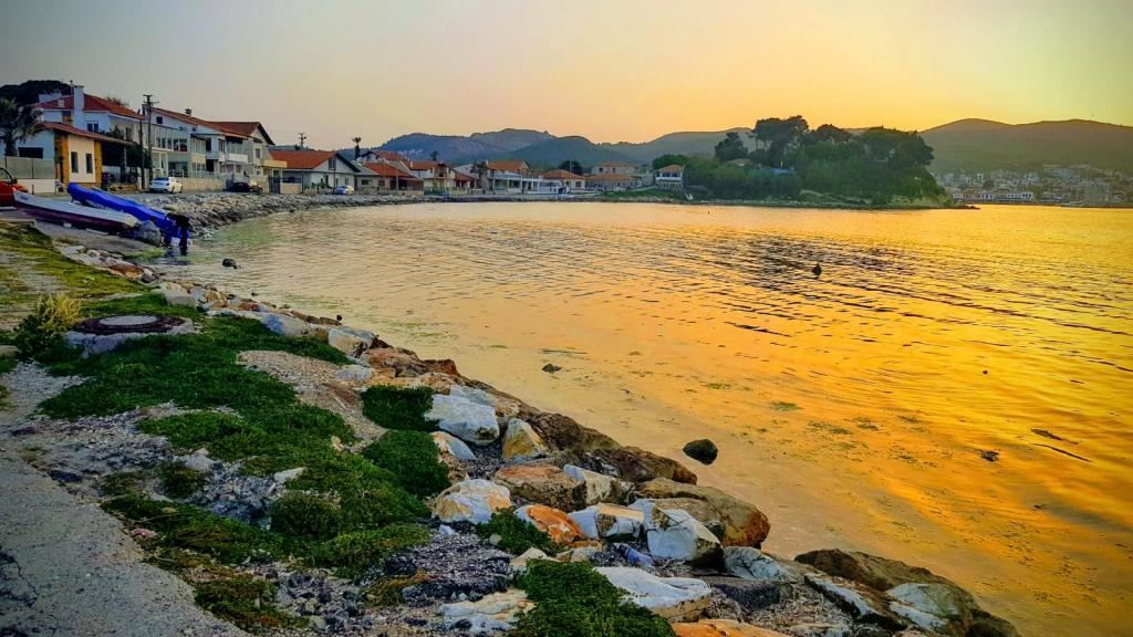 Lal s Otel Urla — 10