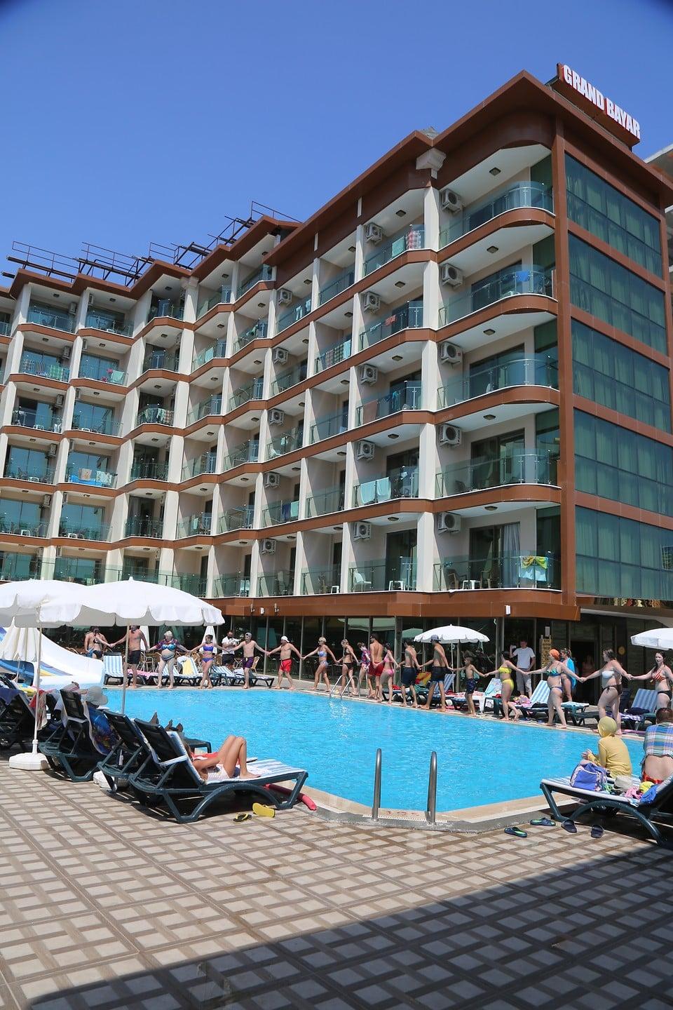 Grand Bayar Beach Hotel
