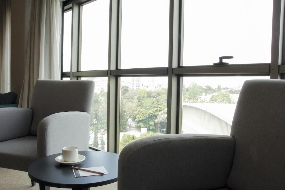 Greymark Hotel — 4