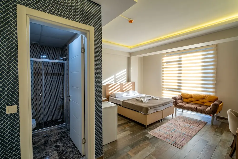 Sist 34 Suit Hotel — 2