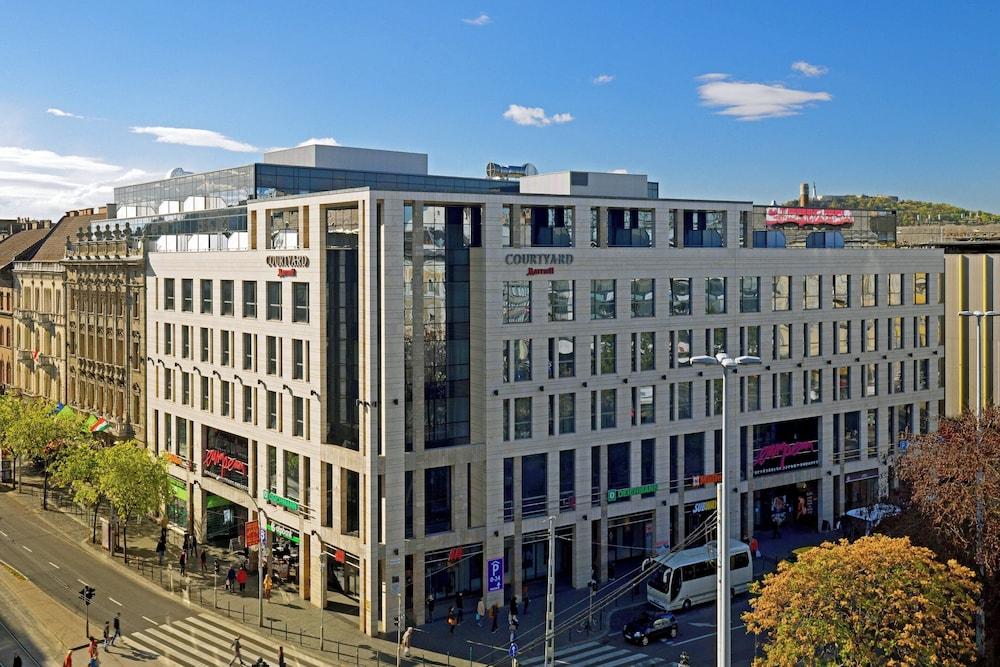 COURTYARD BY MARRIOTT BUDAPEST CITY CENTRE — 2